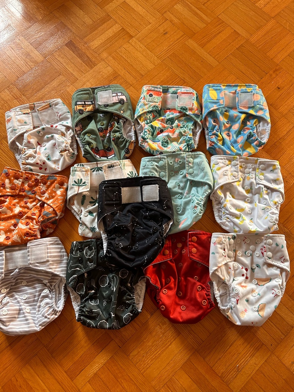 Complete cloth diapering kit 7-15 lbs ZERO STAINS OR MARKS